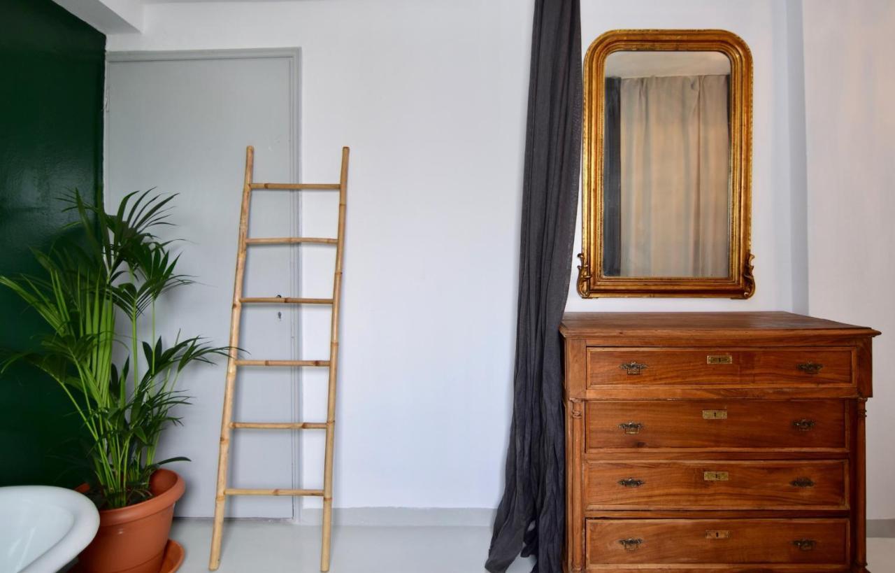 Central Apts With Acropolis Views - Pk Building アテネ エクステリア 写真