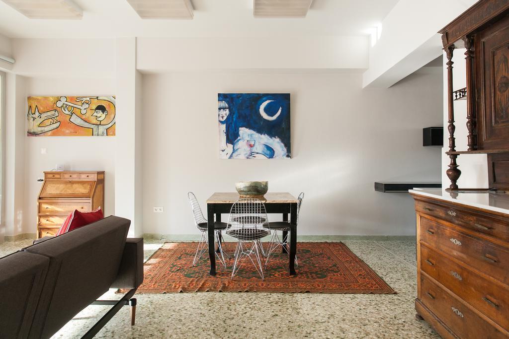 Central Apts With Acropolis Views - Pk Building アテネ エクステリア 写真