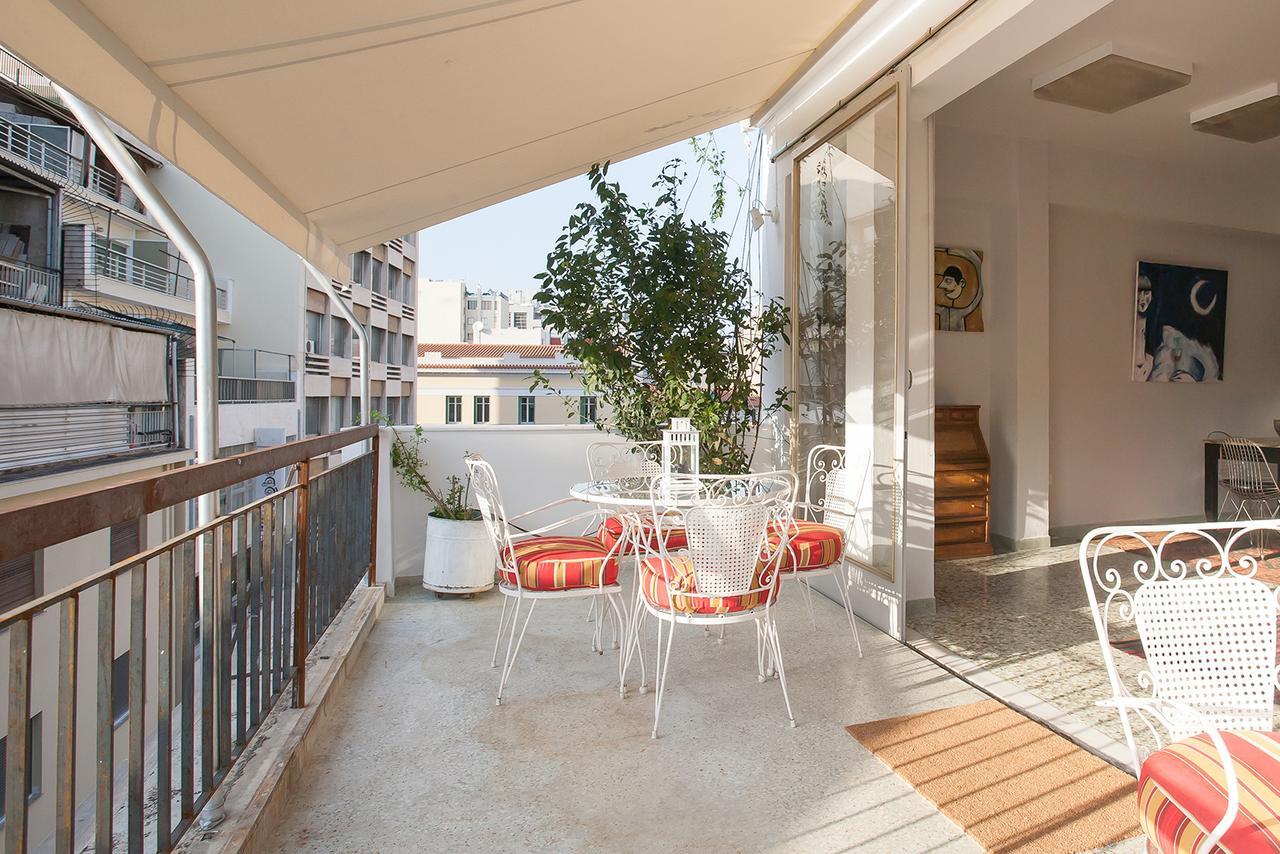 Central Apts With Acropolis Views - Pk Building アテネ エクステリア 写真