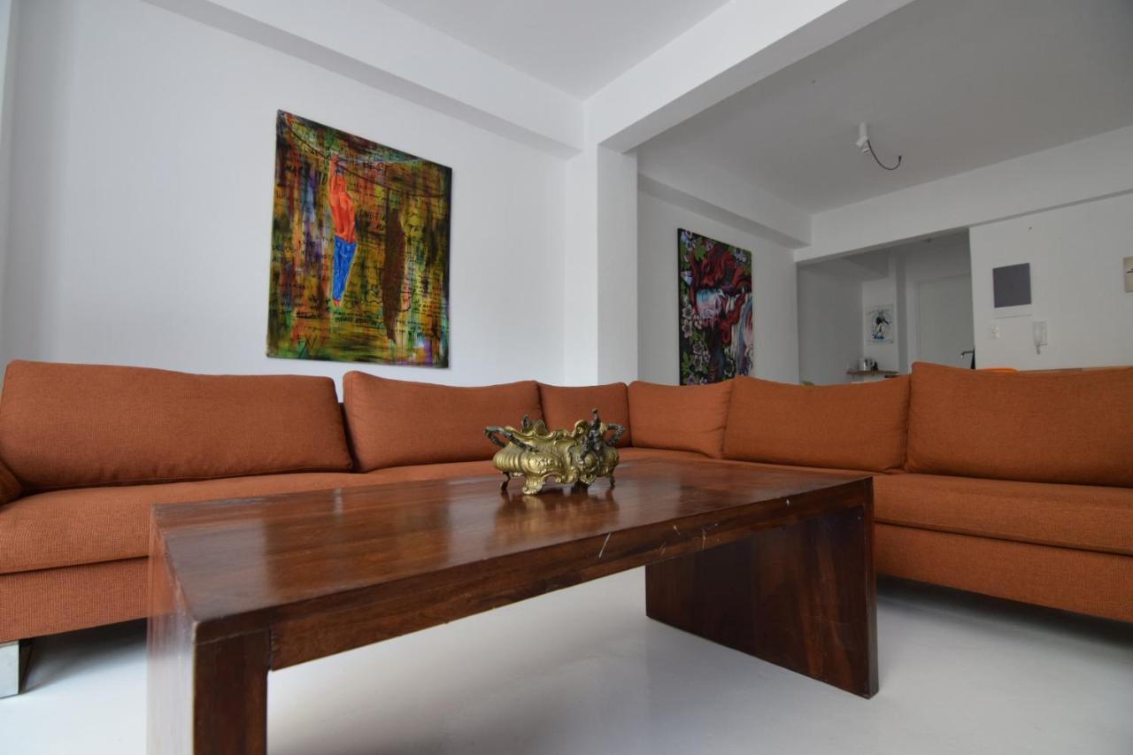 Central Apts With Acropolis Views - Pk Building アテネ エクステリア 写真
